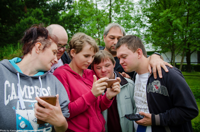 Zaprojektowane by wspierać osoby z niepełnosprawnością intelektualną i ich rodziny  w codziennym funkcjonowaniu, aplikacje SelFind doczekały się dnia próby.  